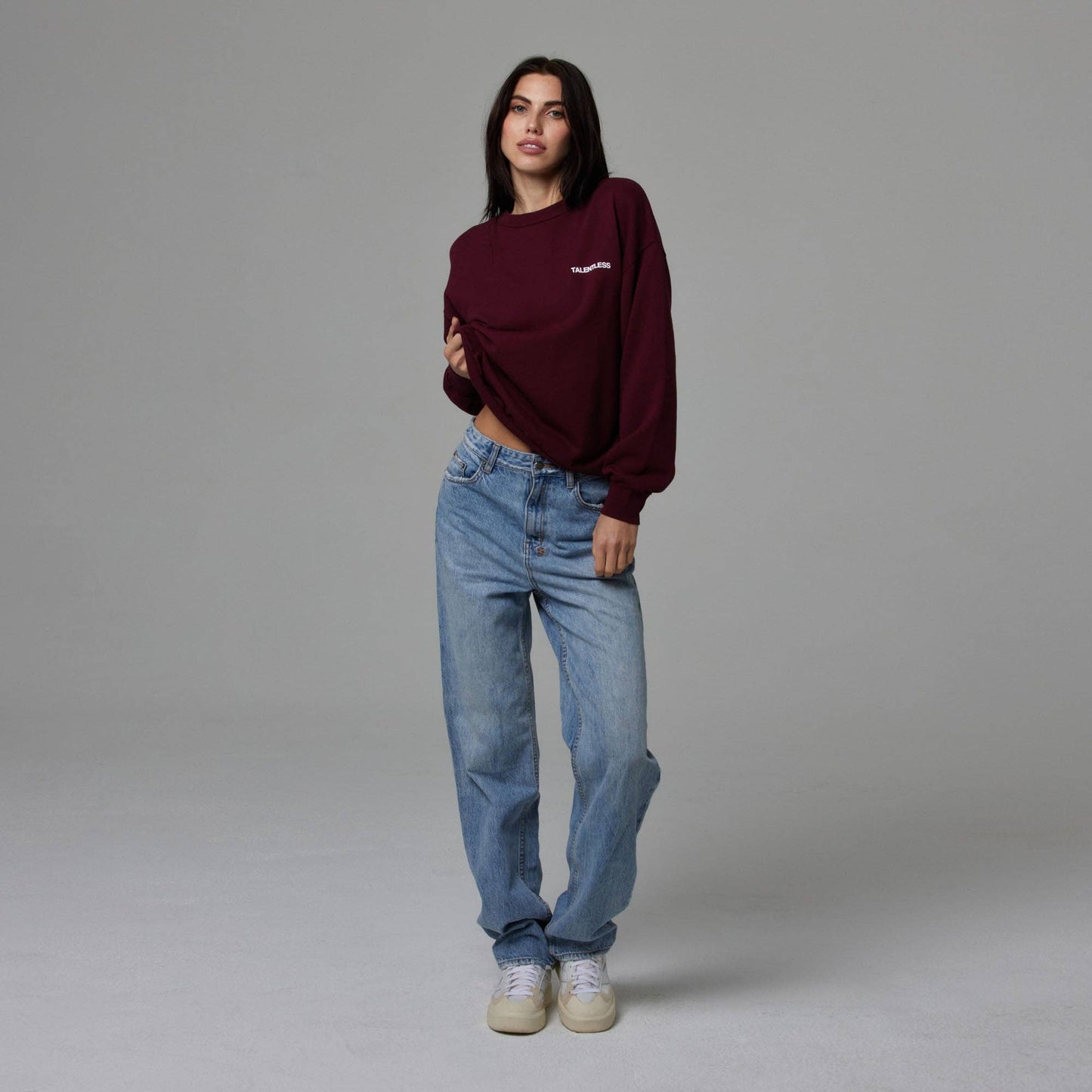 WOMENS LIGHTWEIGHT CREWNECK