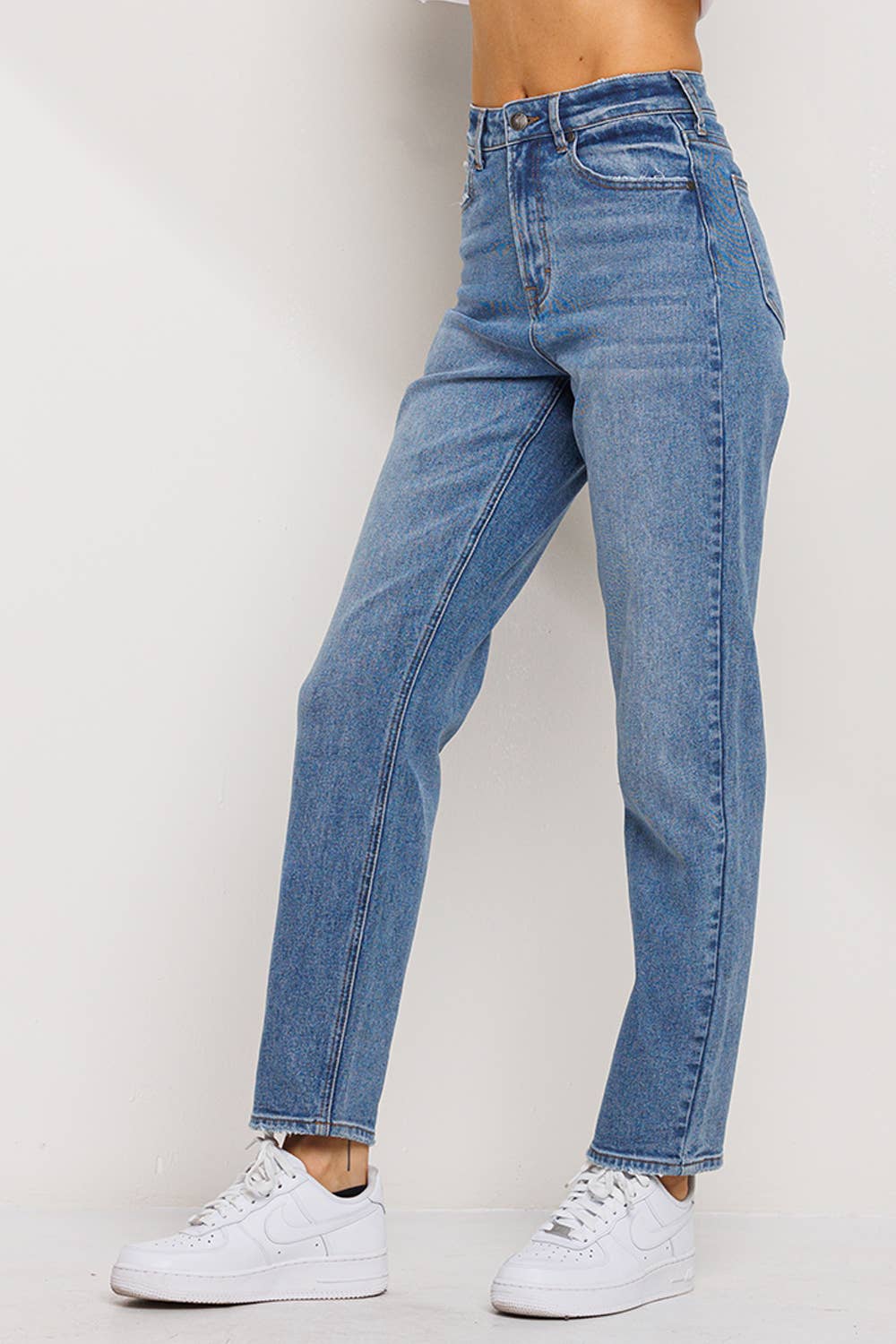 High Rise Tapered Mom Jeans