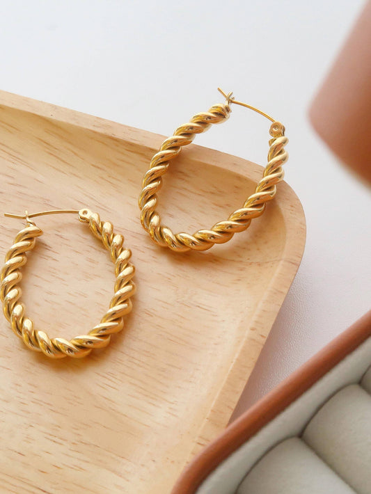 Braided Hoop Earring 18k Plated